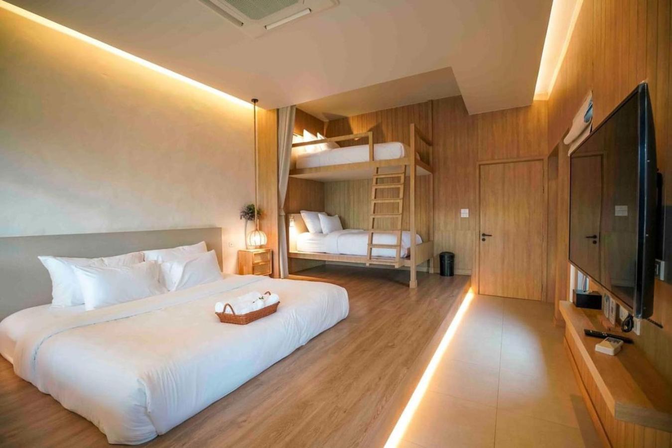 Le La Lake Resort And Spa Kaeng Kachan Quarto foto