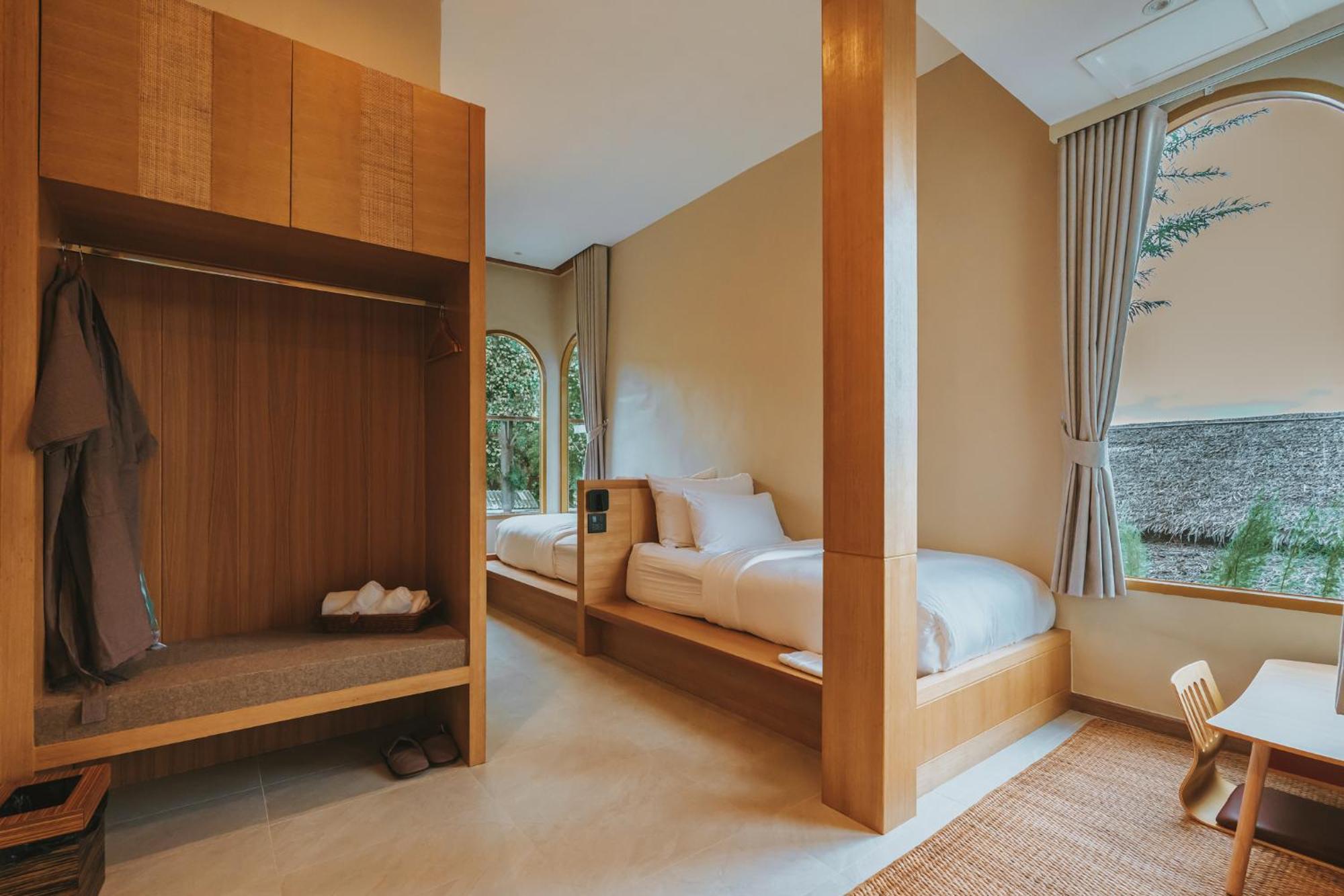 Le La Lake Resort And Spa Kaeng Kachan Quarto foto