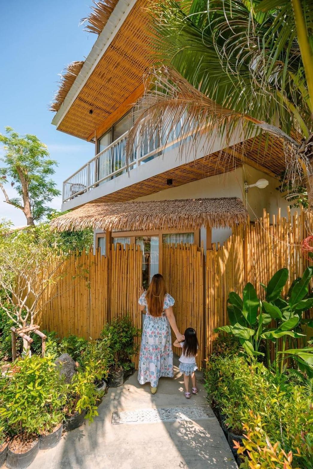 Le La Lake Resort And Spa Kaeng Kachan Quarto foto